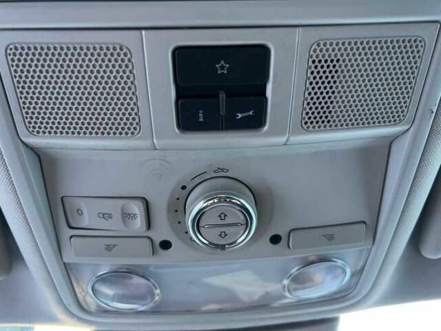 Белый Фольксваген Пассат Вариант, объемом двигателя 2 л и пробегом 238 тыс. км за 7200 $, фото 14 на Automoto.ua