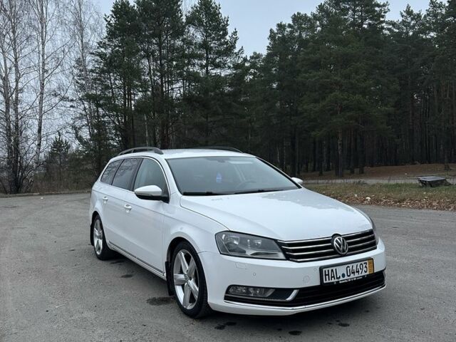 Білий Фольксваген Пассат Варіант, об'ємом двигуна 2 л та пробігом 315 тис. км за 5449 $, фото 1 на Automoto.ua