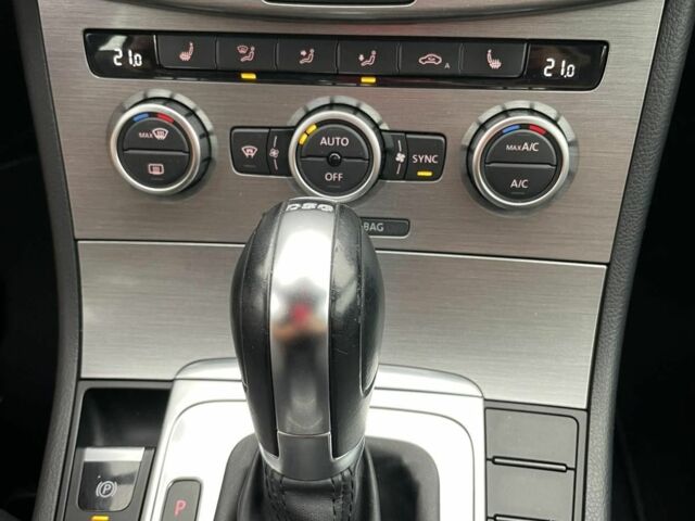 Фольксваген Пассат Варіант 2013 у Миколаєві на Automoto.ua Білий Фольксваген Пассат Варіант, об'ємом двигуна 2 л та пробігом 255 тис. км за 11600 $, фото 18 на Automoto.ua