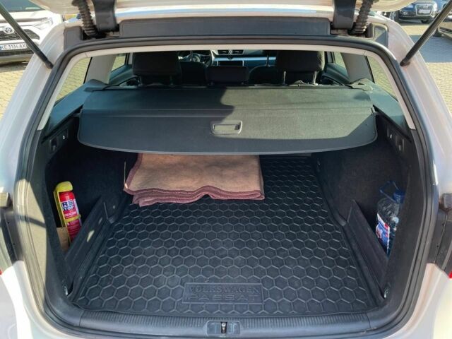 Белый Фольксваген Пассат Вариант, объемом двигателя 1.6 л и пробегом 310 тыс. км за 8700 $, фото 22 на Automoto.ua