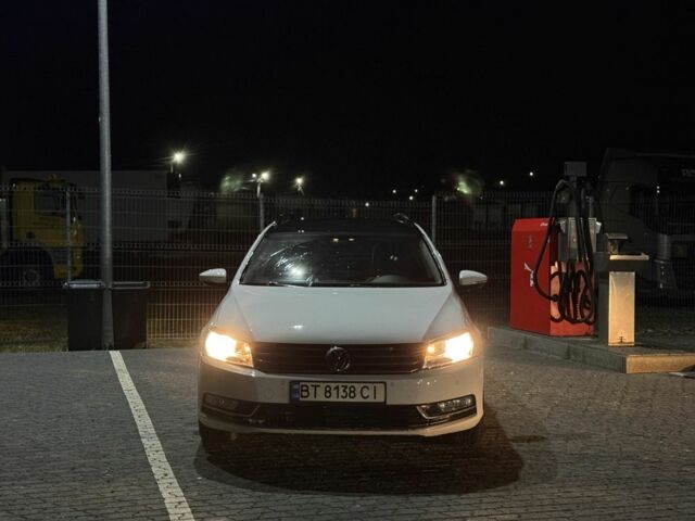 Белый Фольксваген Пассат Вариант, объемом двигателя 2 л и пробегом 270 тыс. км за 10300 $, фото 12 на Automoto.ua