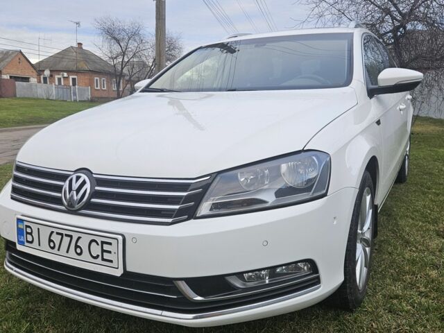 Белый Фольксваген Пассат Вариант, объемом двигателя 2 л и пробегом 240 тыс. км за 11800 $, фото 3 на Automoto.ua