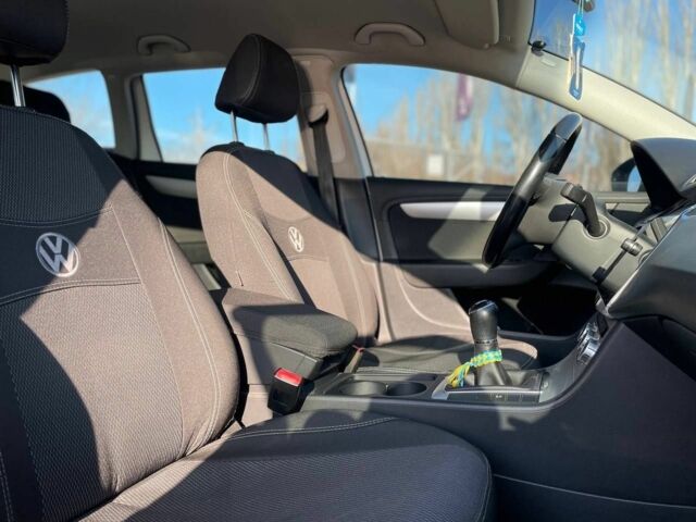 Белый Фольксваген Пассат Вариант, объемом двигателя 1.6 л и пробегом 310 тыс. км за 8700 $, фото 18 на Automoto.ua