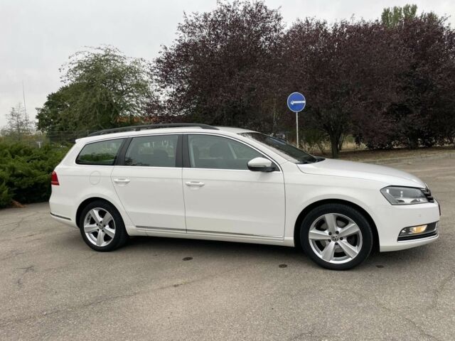 Фольксваген Пассат Варіант 2013 у Миколаєві на Automoto.ua Білий Фольксваген Пассат Варіант, об'ємом двигуна 2 л та пробігом 255 тис. км за 11600 $, фото 7 на Automoto.ua