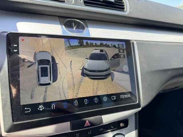 Білий Фольксваген Пассат Варіант, об'ємом двигуна 2 л та пробігом 295 тис. км за 11700 $, фото 5 на Automoto.ua