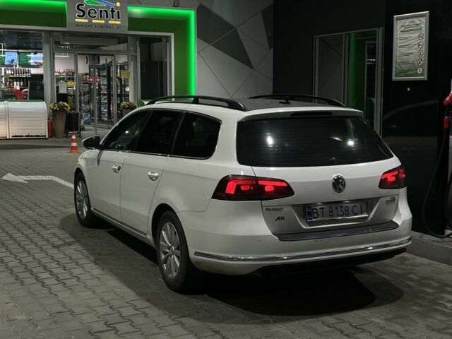 Білий Фольксваген Пассат Варіант, об'ємом двигуна 2 л та пробігом 270 тис. км за 9350 $, фото 1 на Automoto.ua