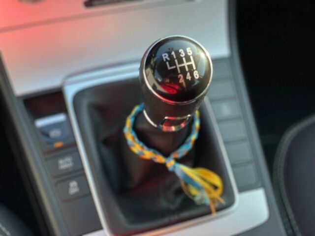 Белый Фольксваген Пассат Вариант, объемом двигателя 1.6 л и пробегом 310 тыс. км за 8700 $, фото 12 на Automoto.ua