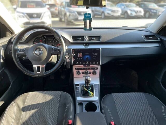 Белый Фольксваген Пассат Вариант, объемом двигателя 1.6 л и пробегом 310 тыс. км за 8700 $, фото 9 на Automoto.ua