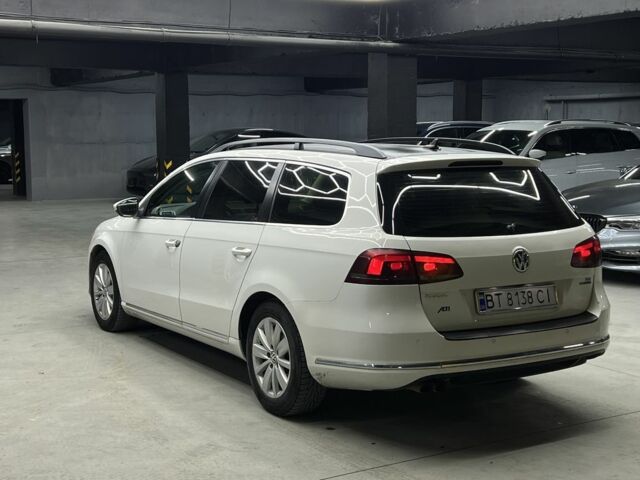 Белый Фольксваген Пассат Вариант, объемом двигателя 2 л и пробегом 270 тыс. км за 10300 $, фото 17 на Automoto.ua