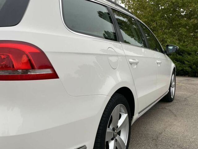 Фольксваген Пассат Варіант 2013 у Миколаєві на Automoto.ua Білий Фольксваген Пассат Варіант, об'ємом двигуна 2 л та пробігом 255 тис. км за 11600 $, фото 13 на Automoto.ua