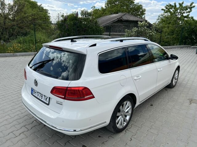 Білий Фольксваген Пассат Варіант, об'ємом двигуна 2 л та пробігом 320 тис. км за 12000 $, фото 4 на Automoto.ua