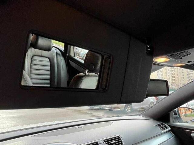 Білий Фольксваген Пассат Варіант, об'ємом двигуна 2 л та пробігом 266 тис. км за 12500 $, фото 22 на Automoto.ua