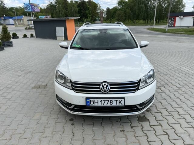 Білий Фольксваген Пассат Варіант, об'ємом двигуна 2 л та пробігом 320 тис. км за 12000 $, фото 2 на Automoto.ua
