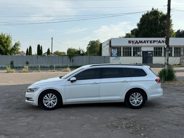 Білий Фольксваген Пассат Варіант, об'ємом двигуна 2 л та пробігом 330 тис. км за 11099 $, фото 4 на Automoto.ua