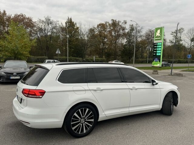 Білий Фольксваген Пассат Варіант, об'ємом двигуна 1.6 л та пробігом 216 тис. км за 13700 $, фото 8 на Automoto.ua