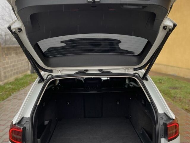 Белый Фольксваген Пассат Вариант, объемом двигателя 2 л и пробегом 275 тыс. км за 16000 $, фото 9 на Automoto.ua