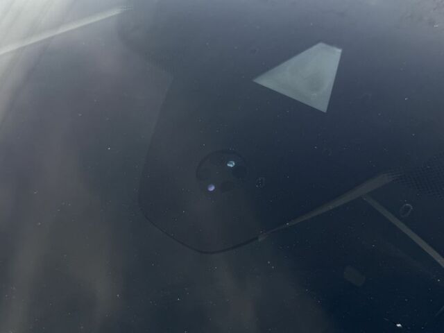 Білий Фольксваген Пассат Варіант, об'ємом двигуна 2 л та пробігом 330 тис. км за 11099 $, фото 10 на Automoto.ua