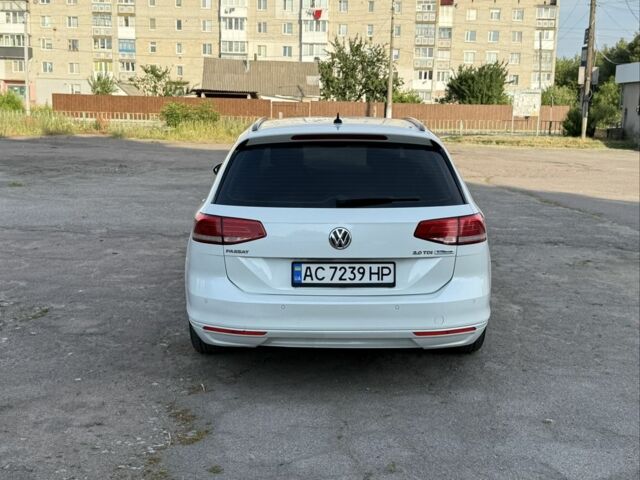 Білий Фольксваген Пассат Варіант, об'ємом двигуна 2 л та пробігом 330 тис. км за 11099 $, фото 6 на Automoto.ua