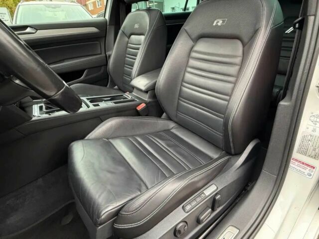 Белый Фольксваген Пассат Вариант, объемом двигателя 2 л и пробегом 79 тыс. км за 12000 $, фото 9 на Automoto.ua