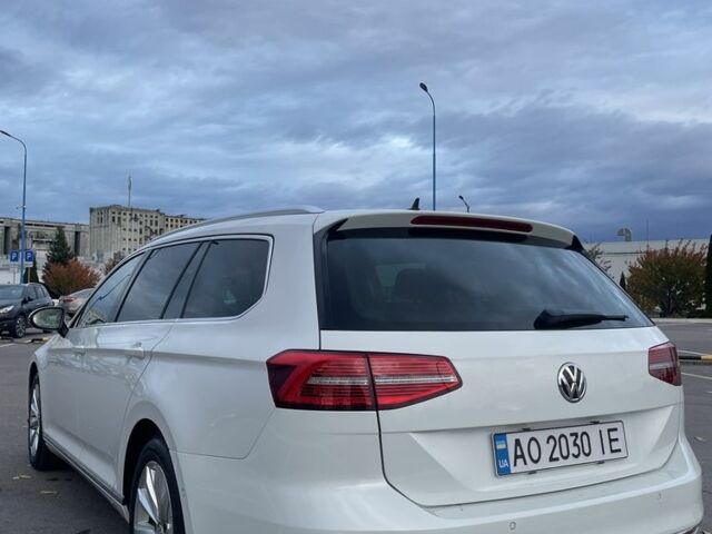 Білий Фольксваген Пассат Варіант, об'ємом двигуна 2 л та пробігом 250 тис. км за 14800 $, фото 16 на Automoto.ua