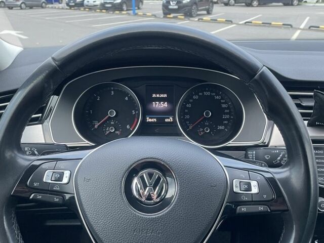 Білий Фольксваген Пассат Варіант, об'ємом двигуна 2 л та пробігом 250 тис. км за 14800 $, фото 10 на Automoto.ua