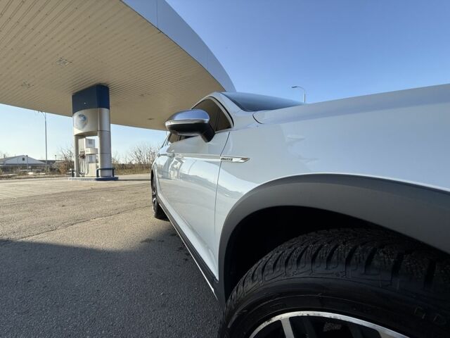 Білий Фольксваген Пассат Варіант, об'ємом двигуна 2 л та пробігом 195 тис. км за 16750 $, фото 22 на Automoto.ua