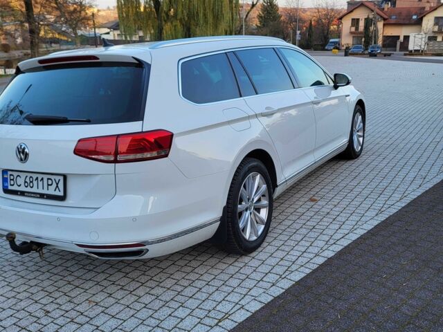 Фольксваген Пассат Вариант 2016 в Львове на Automoto.ua Белый Фольксваген Пассат Вариант, объемом двигателя 1.4 л и пробегом 275 тыс. км за 14400 $, фото 6 на Automoto.ua