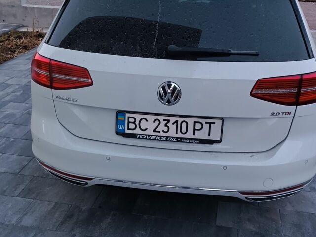 Фольксваген Пассат Вариант 2017 в Золочев на Automoto.ua Белый Фольксваген Пассат Вариант, объемом двигателя 2 л и пробегом 195 тыс. км за 18200 $, фото 3 на Automoto.ua