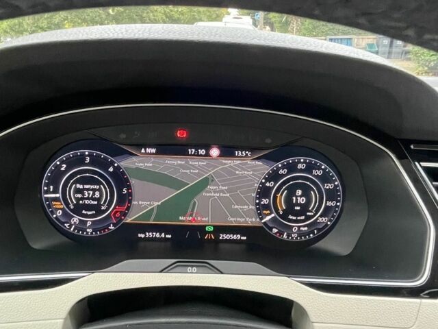 Белый Фольксваген Пассат Вариант, объемом двигателя 2 л и пробегом 254 тыс. км за 17600 $, фото 12 на Automoto.ua