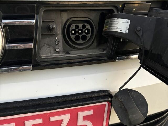 Білий Фольксваген Пассат Варіант, об'ємом двигуна 1.4 л та пробігом 200 тис. км за 18999 $, фото 16 на Automoto.ua