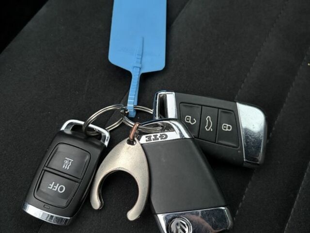 Білий Фольксваген Пассат Варіант, об'ємом двигуна 1.4 л та пробігом 200 тис. км за 18999 $, фото 15 на Automoto.ua