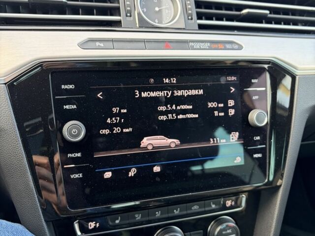 Білий Фольксваген Пассат Варіант, об'ємом двигуна 1.4 л та пробігом 200 тис. км за 18999 $, фото 13 на Automoto.ua