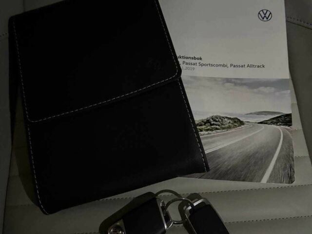 Фольксваген Пассат Вариант 2020 в Киеве на Automoto.ua Белый Фольксваген Пассат Вариант, объемом двигателя 2 л и пробегом 199 тыс. км за 25999 $, фото 19 на Automoto.ua