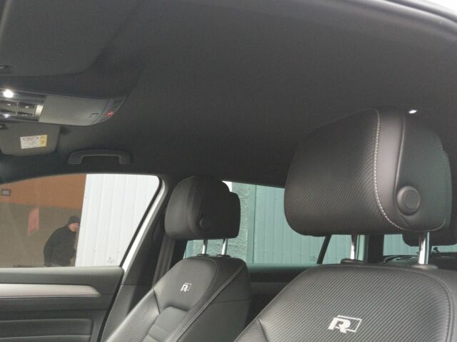 Белый Фольксваген Пассат Вариант, объемом двигателя 2 л и пробегом 210 тыс. км за 25000 $, фото 18 на Automoto.ua