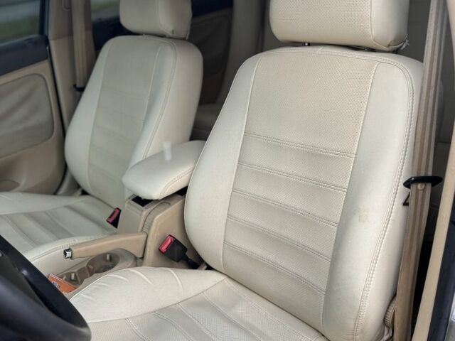 Бежевый Фольксваген Пассат Вариант, объемом двигателя 1.9 л и пробегом 300 тыс. км за 5650 $, фото 5 на Automoto.ua