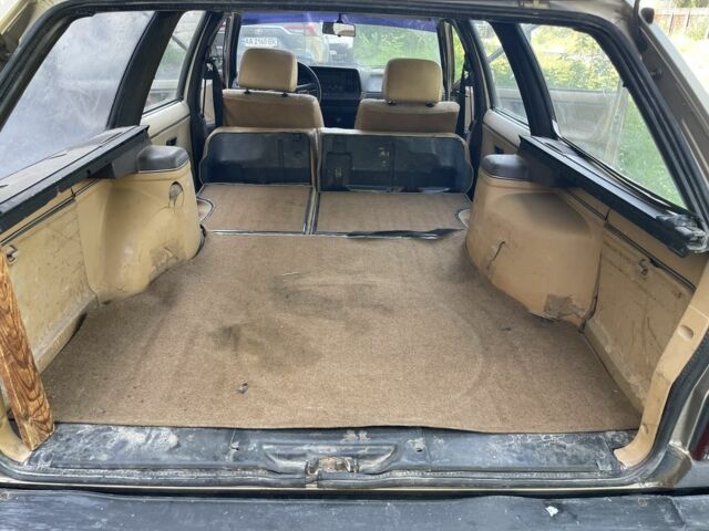 Фольксваген Пассат Вариант 1986 в Киеве на Automoto.ua Бежевый Фольксваген Пассат Вариант, объемом двигателя 1.6 л и пробегом 400 тыс. км за 1050 $, фото 7 на Automoto.ua