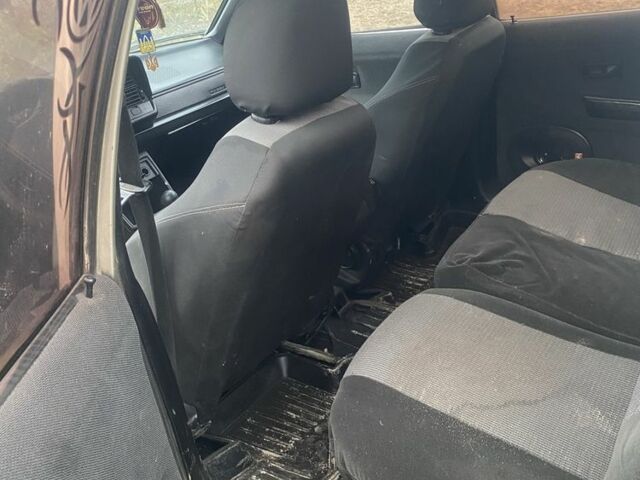 Бежевий Фольксваген Пассат Варіант, об'ємом двигуна 1.6 л та пробігом 500 тис. км за 1200 $, фото 17 на Automoto.ua