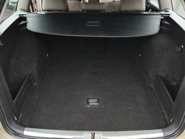 Бежевий Фольксваген Пассат Варіант, об'ємом двигуна 0 л та пробігом 370 тис. км за 2900 $, фото 8 на Automoto.ua