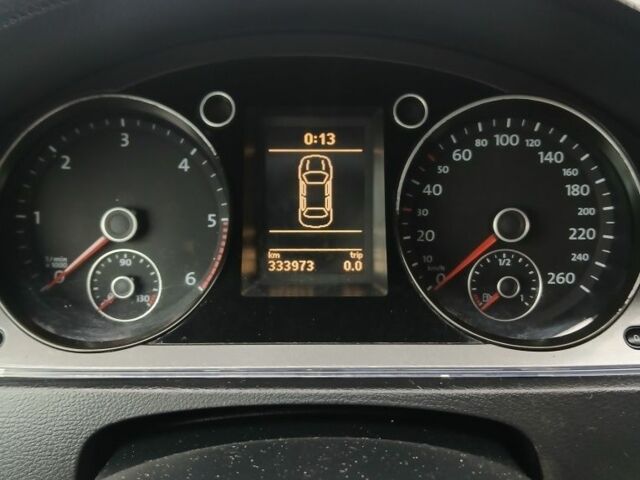 Бежевий Фольксваген Пассат Варіант, об'ємом двигуна 2 л та пробігом 350 тис. км за 2150 $, фото 10 на Automoto.ua