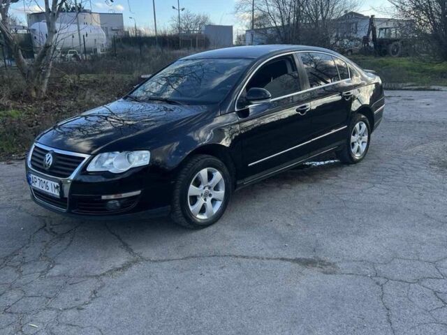 Чорний Фольксваген Пассат Варіант, об'ємом двигуна 1.6 л та пробігом 195 тис. км за 4700 $, фото 2 на Automoto.ua