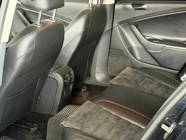 Чорний Фольксваген Пассат Варіант, об'ємом двигуна 1.8 л та пробігом 275 тис. км за 6990 $, фото 13 на Automoto.ua