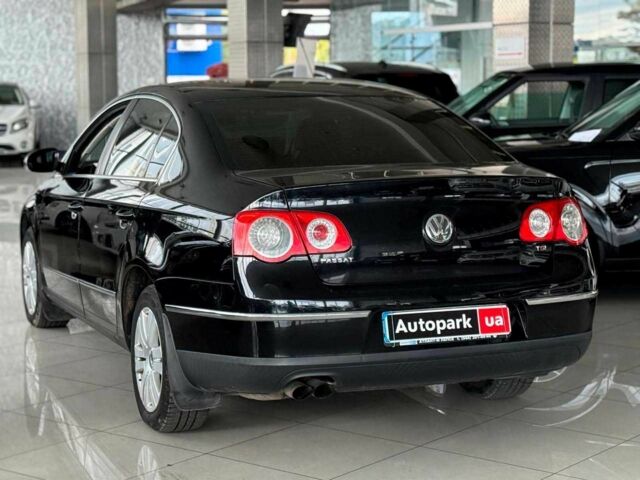 Чорний Фольксваген Пассат Варіант, об'ємом двигуна 1.8 л та пробігом 275 тис. км за 6990 $, фото 4 на Automoto.ua