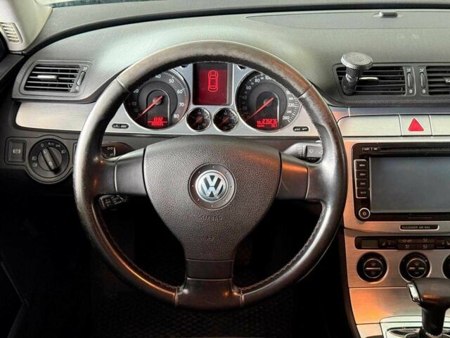 Чорний Фольксваген Пассат Варіант, об'ємом двигуна 1.8 л та пробігом 275 тис. км за 6990 $, фото 17 на Automoto.ua