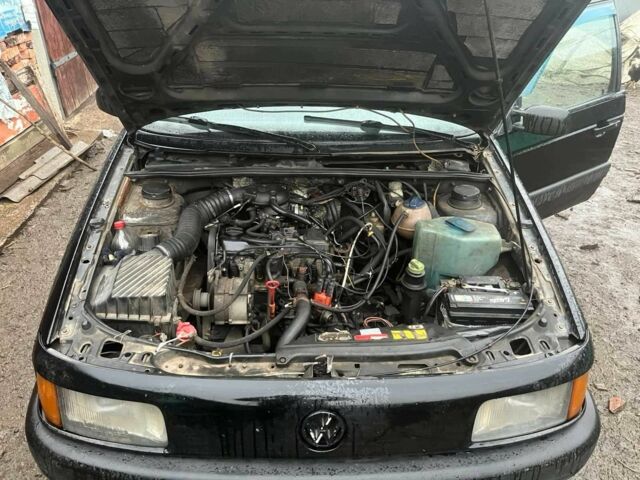 Чорний Фольксваген Пассат Варіант, об'ємом двигуна 1.6 л та пробігом 2 тис. км за 900 $, фото 17 на Automoto.ua