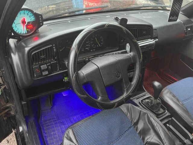 Чорний Фольксваген Пассат Варіант, об'ємом двигуна 1.6 л та пробігом 2 тис. км за 900 $, фото 4 на Automoto.ua