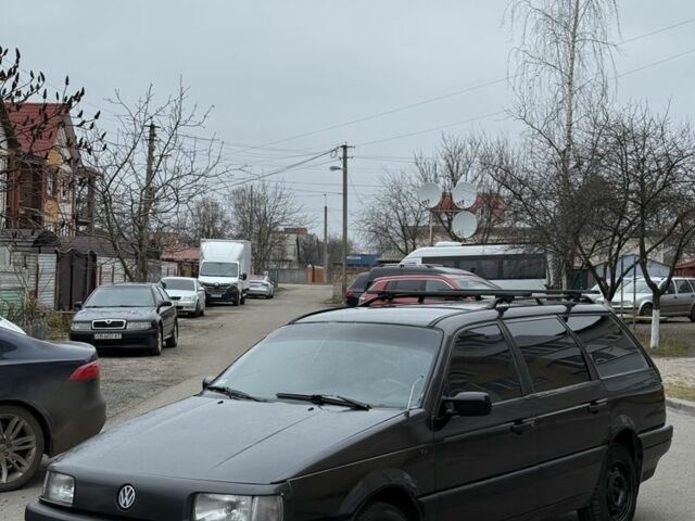 Черный Фольксваген Пассат Вариант, объемом двигателя 1.8 л и пробегом 326 тыс. км за 1350 $, фото 23 на Automoto.ua