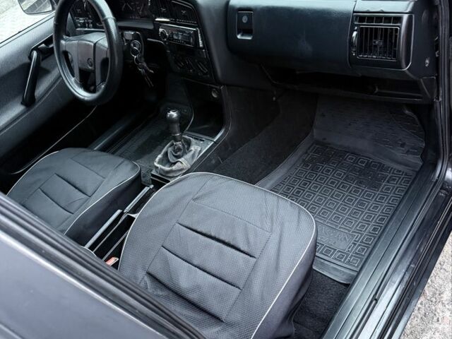 Черный Фольксваген Пассат Вариант, объемом двигателя 1.9 л и пробегом 359 тыс. км за 2500 $, фото 11 на Automoto.ua