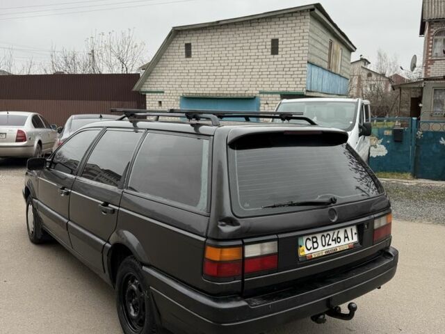 Черный Фольксваген Пассат Вариант, объемом двигателя 1.8 л и пробегом 326 тыс. км за 1350 $, фото 6 на Automoto.ua