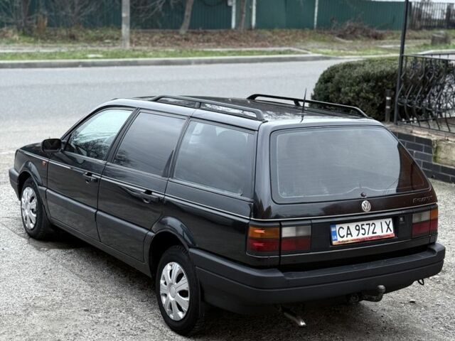 Черный Фольксваген Пассат Вариант, объемом двигателя 1.9 л и пробегом 359 тыс. км за 2500 $, фото 6 на Automoto.ua