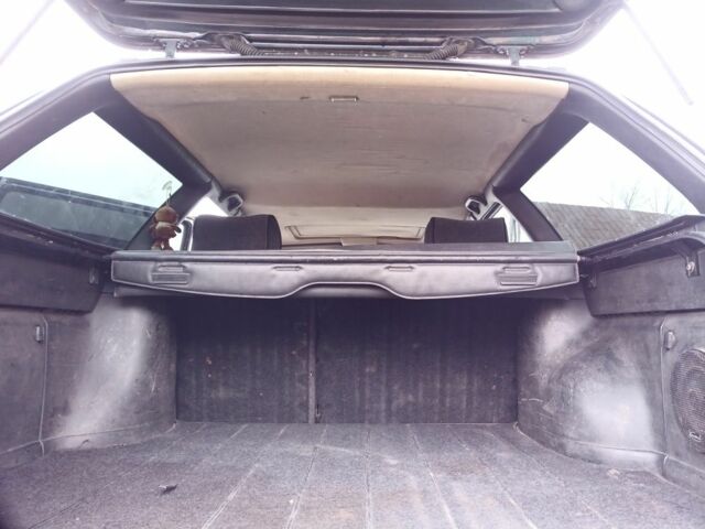 Черный Фольксваген Пассат Вариант, объемом двигателя 1.9 л и пробегом 333 тыс. км за 2500 $, фото 8 на Automoto.ua